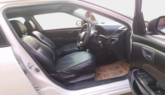 2013 Maruti Swift VXI, Petrol, Manual, 1,10,223 km, interior