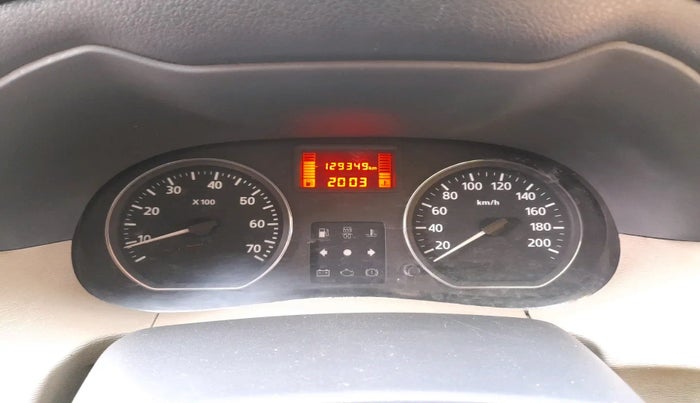 2014 Nissan Terrano XL O (D), Diesel, Manual, 1,29,349 km, interior