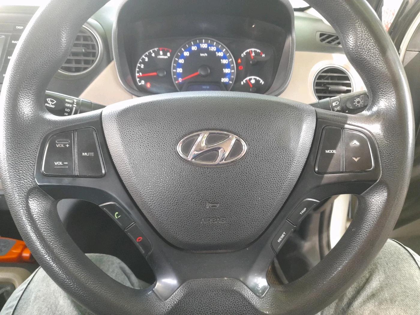 2018 Hyundai Xcent S 1.2 CRDI, Diesel, Manual, 1,13,536 km, interior