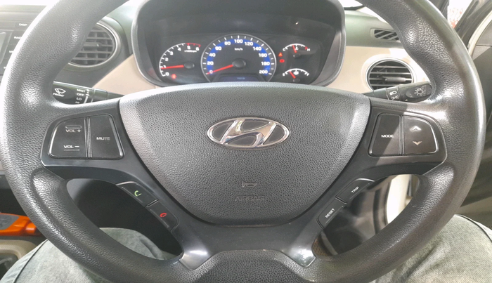 2018 Hyundai Xcent S 1.2 CRDI, Diesel, Manual, 1,13,536 km, interior