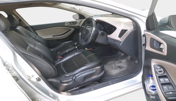 2017 Hyundai Elite i20 ASTA 1.2 (O), Petrol, Manual, 40,236 km, interior