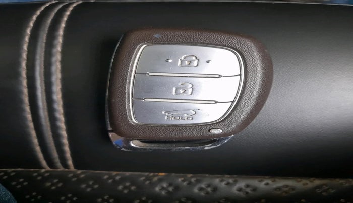 2017 Hyundai Elite i20 ASTA 1.2 (O), Petrol, Manual, 40,236 km, interior