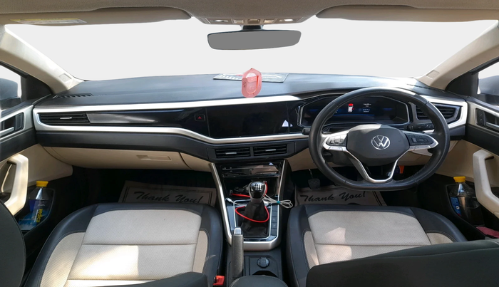2024 Volkswagen VIRTUS TOPLINE TSI 1.0 MT, Petrol, Manual, 14,430 km, interior