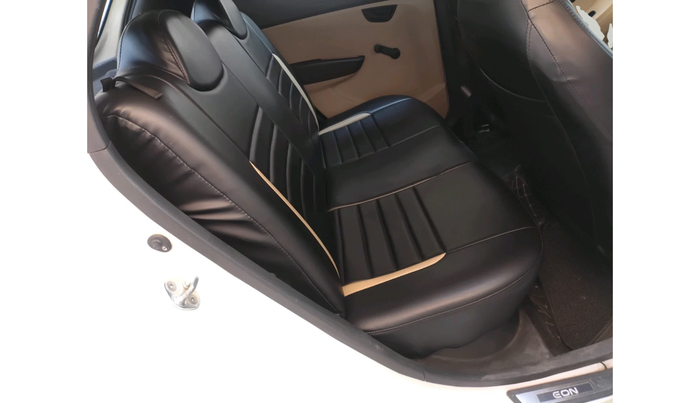 2015 Hyundai Eon MAGNA +, Petrol, Manual, 42,998 km, interior