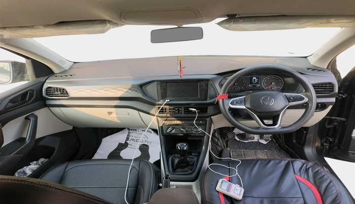 2023 Volkswagen TAIGUN COMFORTLINE 1.0 TSI MT, Petrol, Manual, 50,202 km, interior