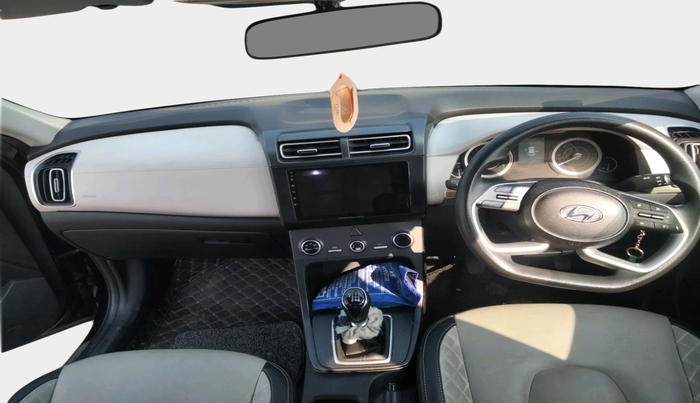 2022 Hyundai Creta E 1.5 DIESEL, Diesel, Manual, 1,00,698 km, interior