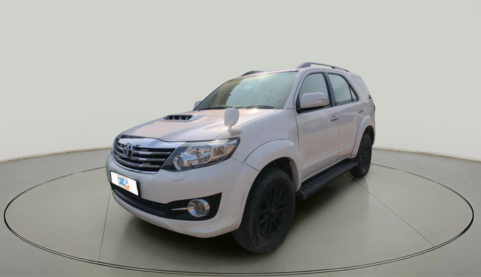 2016 Toyota Fortuner 3.0 4X2 AT, Diesel, Automatic, 1,30,000 km, exterior