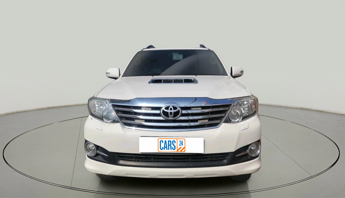 2016 Toyota Fortuner 3.0 4X2 AT, Diesel, Automatic, 1,30,000 km, exterior