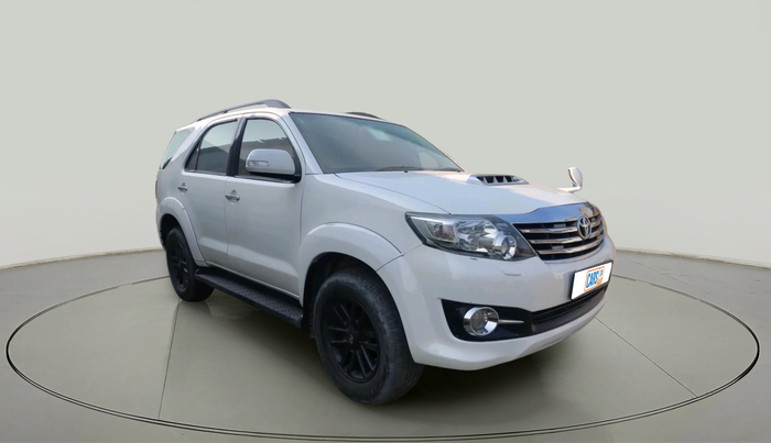 2016 Toyota Fortuner 3.0 4X2 AT, Diesel, Automatic, 1,30,000 km, exterior