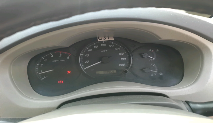 2014 Toyota Innova 2.5 GX 7 STR, Diesel, Manual, 1,98,869 km, interior