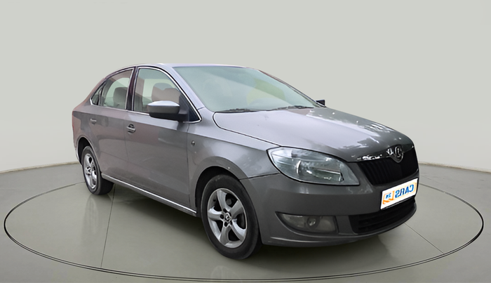 2014 Skoda Rapid 1.5 TDI CR AMBITION PLUS AT, Diesel, Automatic, 1,97,949 km, exterior