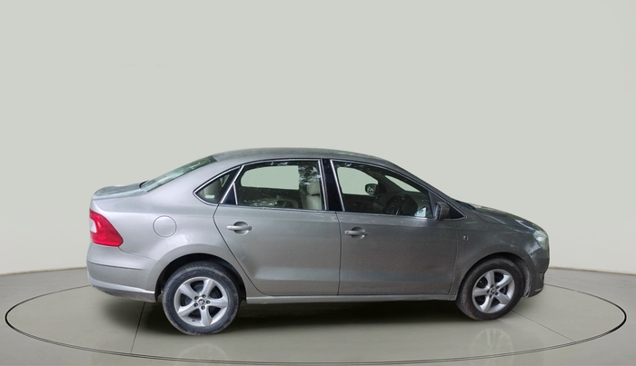 2014 Skoda Rapid 1.5 TDI CR AMBITION PLUS AT, Diesel, Automatic, 1,97,949 km, exterior