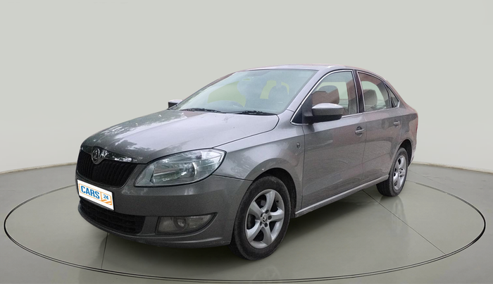 2014 Skoda Rapid 1.5 TDI CR AMBITION PLUS AT, Diesel, Automatic, 1,97,949 km, exterior