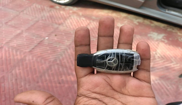 2011 Mercedes Benz E Class E 220 CDI CLASSIC, Diesel, Automatic, 1,04,941 km, interior