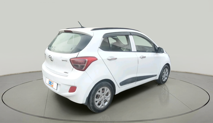 2014 Hyundai Grand i10 SPORTZ 1.1 CRDI, Diesel, Manual, 1,04,911 km, exterior