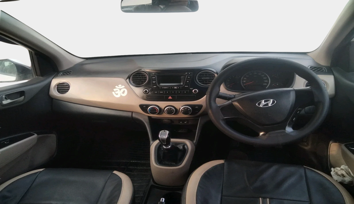 2014 Hyundai Grand i10 SPORTZ 1.1 CRDI, Diesel, Manual, 1,04,911 km, interior