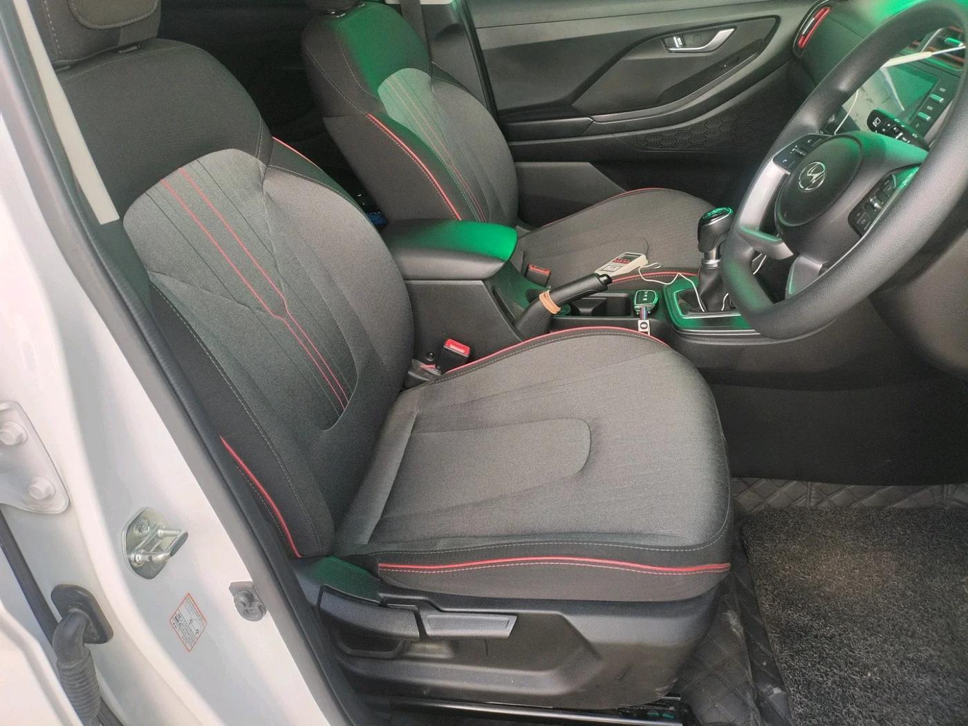 2023 Hyundai Creta S PLUS KNIGHT 1.5 PETROL, Petrol, Manual, 13,582 km, interior