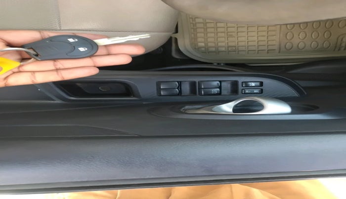 2018 Datsun Go T, Petrol, Manual, 79,477 km, interior