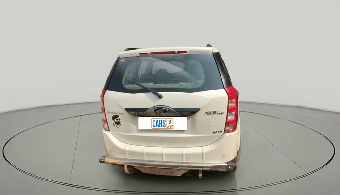 2016 Mahindra XUV500 W10, Diesel, Manual, 1,33,078 km, exterior