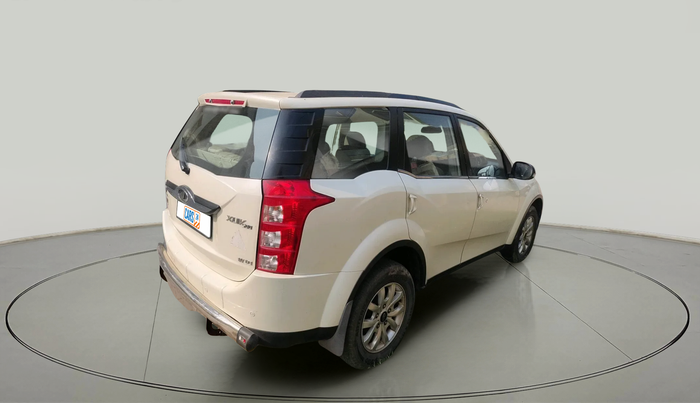 2016 Mahindra XUV500 W10, Diesel, Manual, 1,33,078 km, exterior