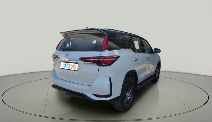 2022 Toyota Fortuner 4X2 AT 2.8 DIESEL, Diesel, Automatic, 44,929 km, exterior