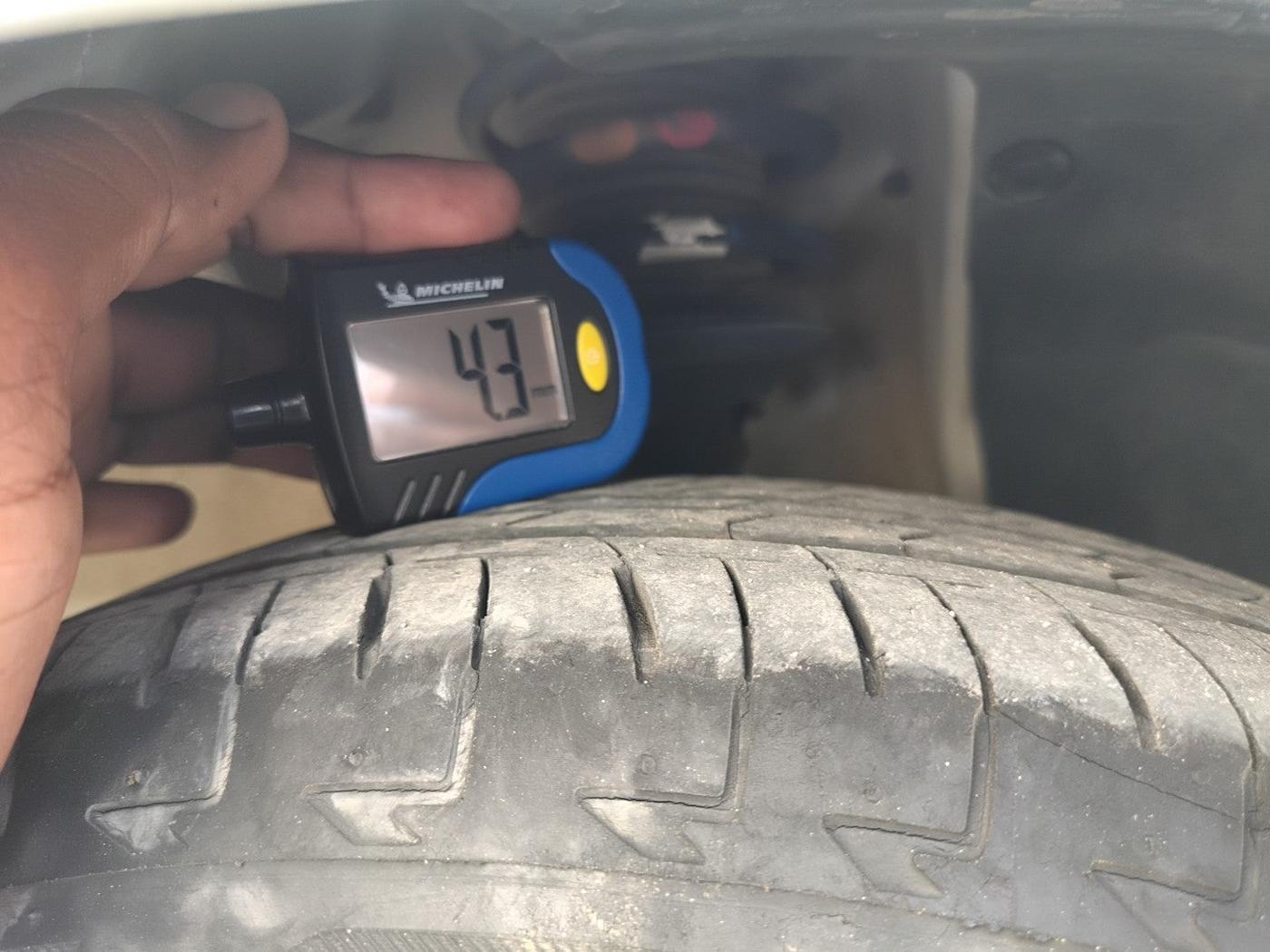 2021 Maruti Celerio ZXI, Petrol, Manual, 40,464 km, tyre