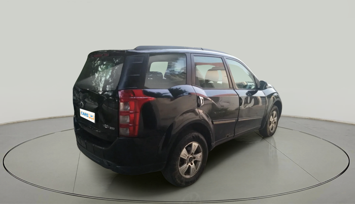 2013 Mahindra XUV500 W8, Diesel, Manual, 2,00,777 km, exterior
