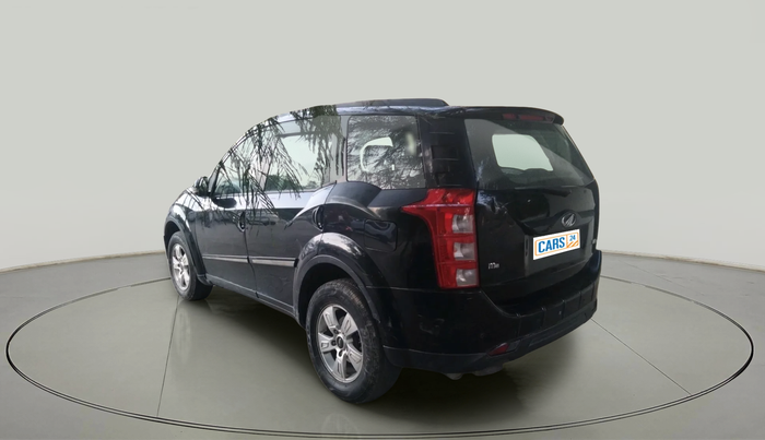 2013 Mahindra XUV500 W8, Diesel, Manual, 2,00,777 km, exterior
