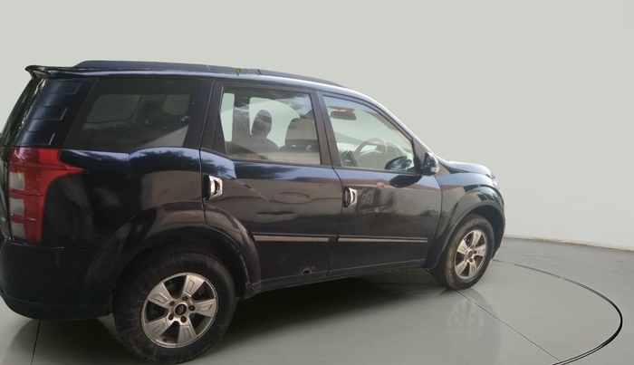2013 Mahindra XUV500 W8, Diesel, Manual, 2,00,777 km, exterior