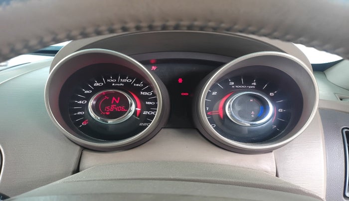 2013 Mahindra XUV500 W8, Diesel, Manual, 1,58,406 km, interior