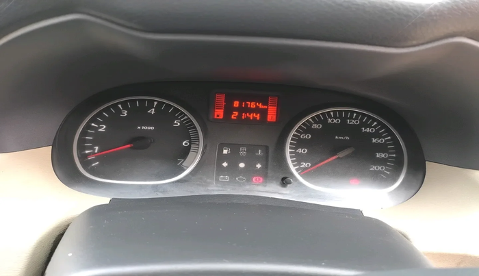 2013 Renault Duster 85 PS RXL DIESEL, Diesel, Manual, 81,764 km, interior