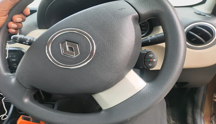 2013 Renault Duster 85 PS RXL DIESEL, Diesel, Manual, 81,764 km, interior