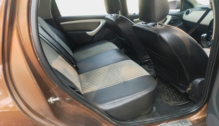 2013 Renault Duster 85 PS RXL DIESEL, Diesel, Manual, 81,764 km, interior