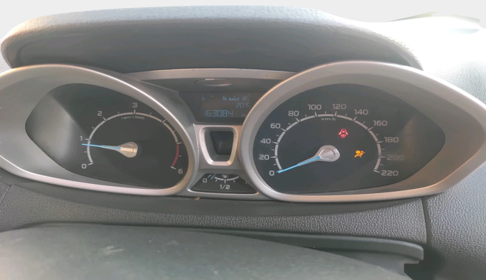 2015 Ford Ecosport TITANIUM 1.5L DIESEL, Diesel, Manual, 1,63,084 km, interior