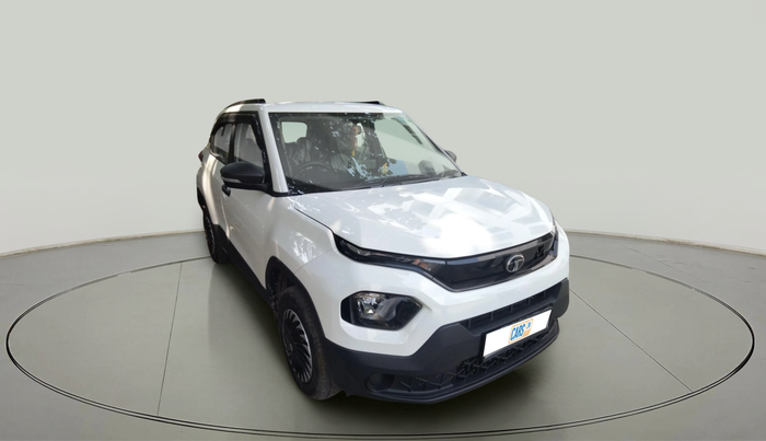 2025 Tata PUNCH PURE MT, Petrol, Manual, 3,430 km, exterior