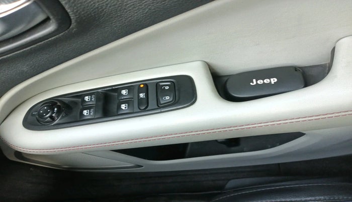 2017 Jeep Compass LIMITED 1.4 PETROL AT, Petrol, Automatic, 1,33,280 km, interior