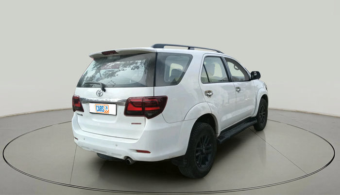 2015 Toyota Fortuner 3.0 4X2 AT, Diesel, Automatic, 95,073 km, exterior