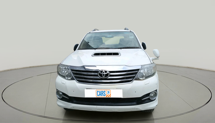2015 Toyota Fortuner 3.0 4X2 AT, Diesel, Automatic, 95,073 km, exterior