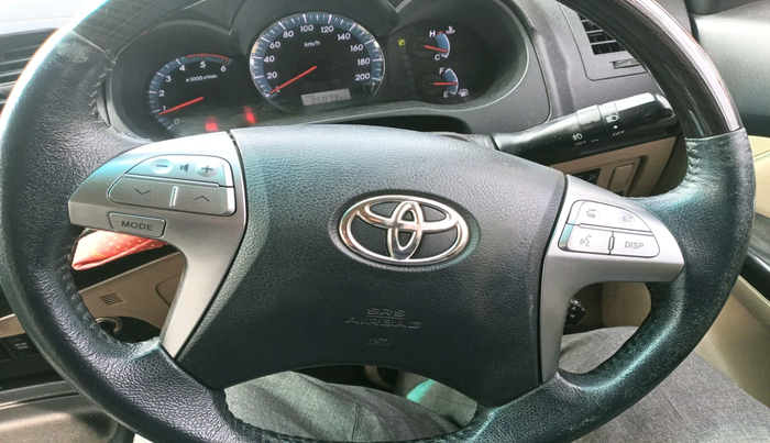2015 Toyota Fortuner 3.0 4X2 AT, Diesel, Automatic, 95,073 km, interior