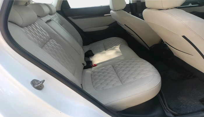 2023 KIA SELTOS HTX PETROL 1.5, Petrol, Manual, 62,000 km, interior