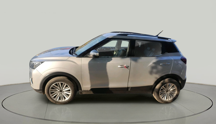 2019 Mahindra XUV300 W8 1.5 DIESEL, Diesel, Manual, 54,365 km, exterior