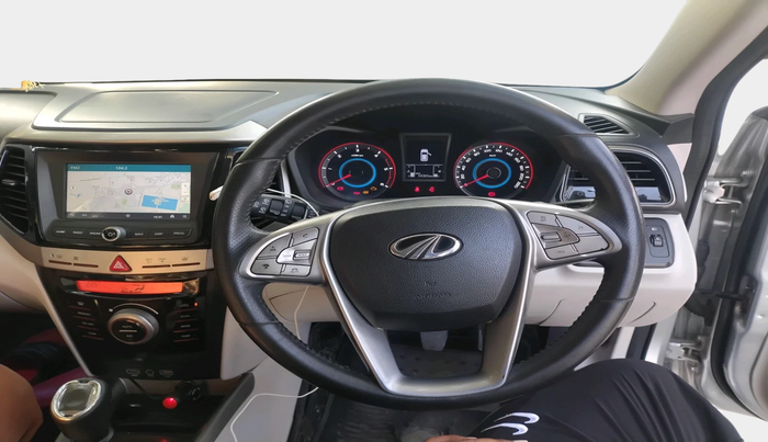 2019 Mahindra XUV300 W8 1.5 DIESEL, Diesel, Manual, 54,365 km, interior