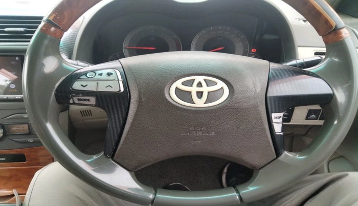 2011 Toyota Corolla Altis G PETROL, Petrol, Manual, 1,40,984 km, interior