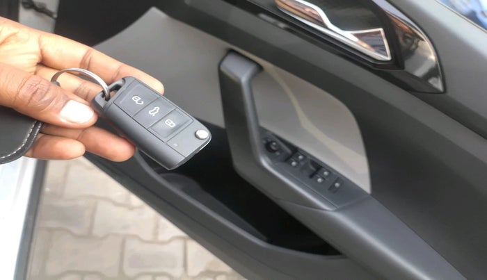 2023 Skoda KUSHAQ STYLE 1.0L TSI AT, Petrol, Automatic, 21,225 km, interior