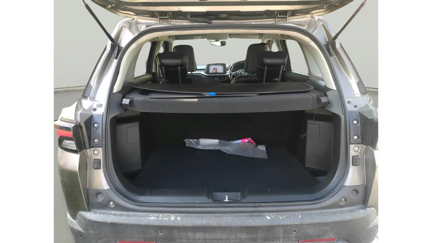 2022 Maruti BREZZA VXI SMART HYBRID, Petrol, Manual, 23,000 km, exterior
