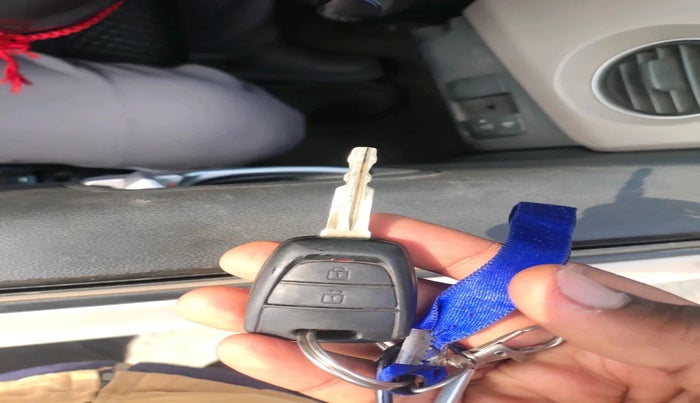 2017 Hyundai Grand i10 SPORTZ 1.2 KAPPA VTVT, Petrol, Manual, 79,875 km, interior