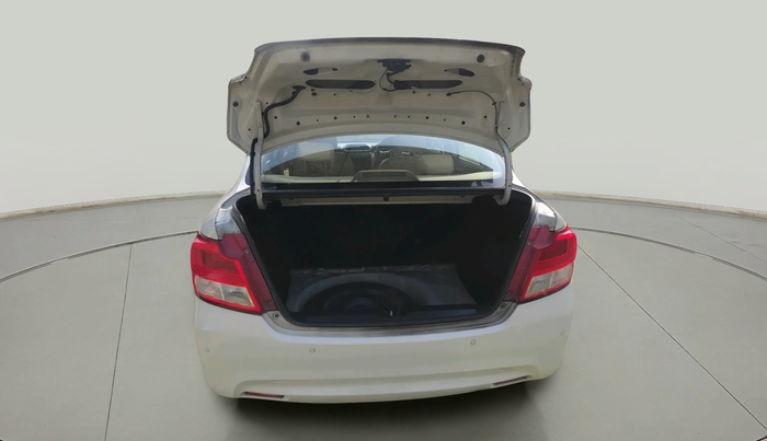 2018 Maruti Dzire VDI, Diesel, Manual, 1,65,329 km, exterior