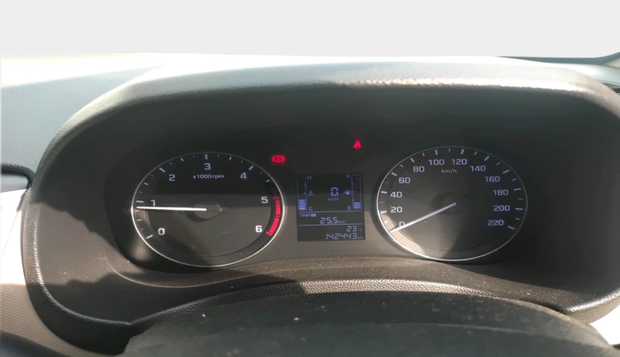 2017 Hyundai Creta S PLUS 1.4 DIESEL, Diesel, Manual, 1,42,443 km, interior