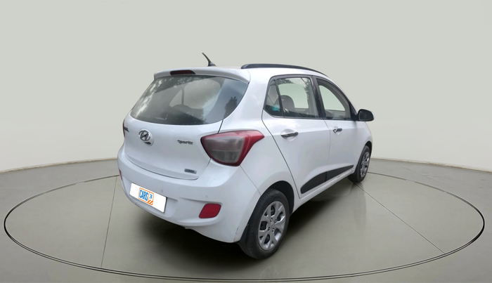 2014 Hyundai Grand i10 SPORTZ 1.1 CRDI, Diesel, Manual, 92,611 km, exterior