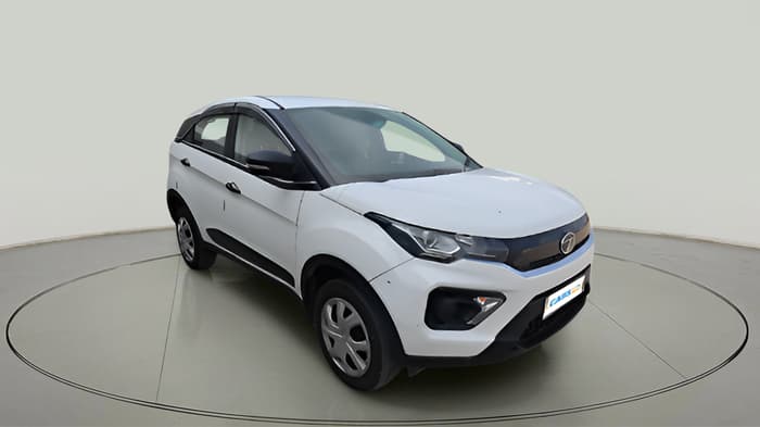 2022 Tata NEXON XE PETROL, Petrol, Manual, 3,70,000 km, exterior